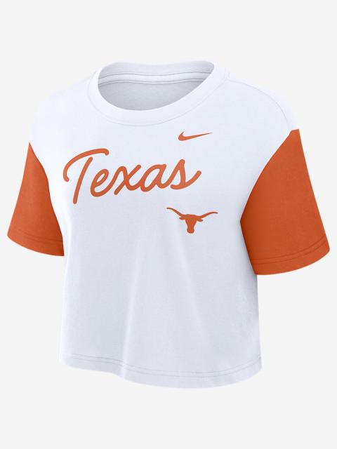 Nike Texas Script Women's Nike Dri-FIT College Cropped T-Shirt
