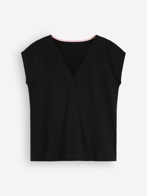 BODEN Imi Supersoft V-neck T-shirt-Black