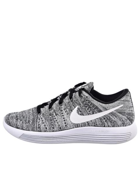 Nike (WMNS) Nike LunarEpic Low Flyknit 'Oreo' 843765-001
