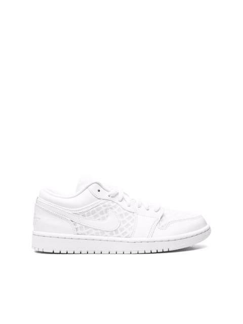 Air Jordan 1 Low Breathe sneaker "Triple White"