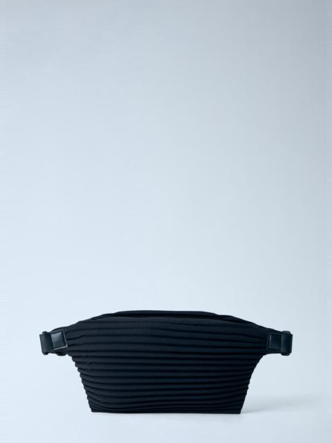 ISSEY MIYAKE Pleats Slim Bag