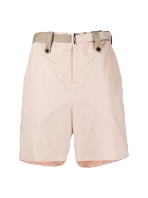 belted-waist bermuda shorts