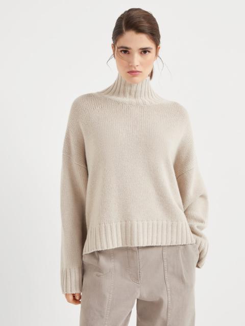 Brunello Cucinelli Cashmere turtleneck sweater with precious half zip