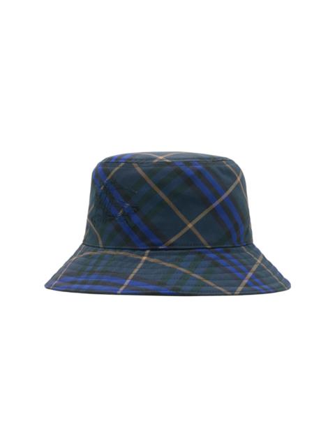 Burberry check bucket hat