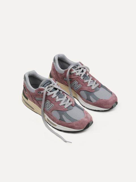 New Balance New Balance 'Elevated Essentials' Rose Taupe Made in UK 991v2 Trainers