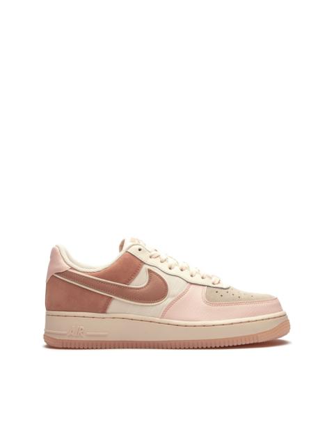 Air Force 1 '07 Low Premium "Washed Coral" sneakers
