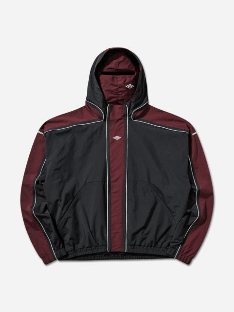 umbro Bench Jacket Burgundy / Carbon Black