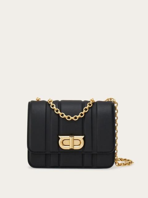 FERRAGAMO SHOULDER BAG WITH NEW GANCINI (M)