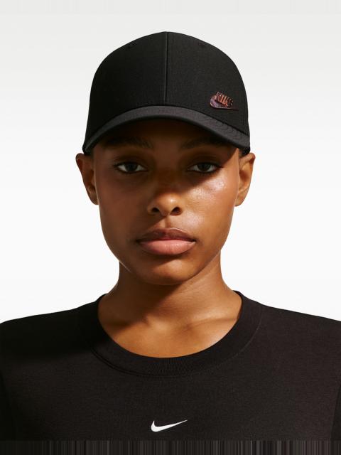 Nike Nike Dri-FIT Club Structured Metal Logo Cap