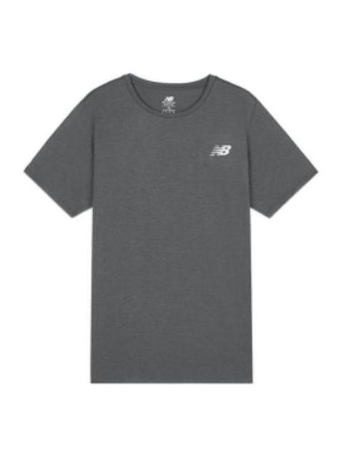New Balance New Balance Essential Logo T-Shirt 'Black' AMT01012-BK