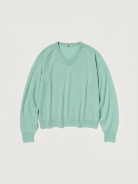 AURALEE HIGH GAUGE SOFT CASHMERE KNIT V-NECK P/O