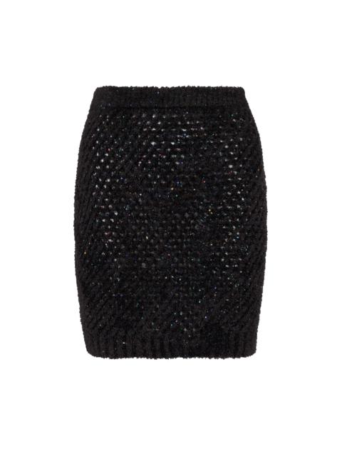 Short knitted skirt