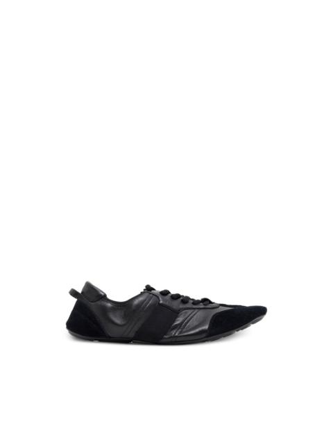 GUCCI lace-up leather sneakers