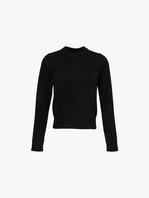 Classic round-neck cashmere jumper