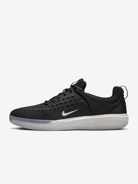 Men's Nike SB Nyjah 3 Skate Shoes