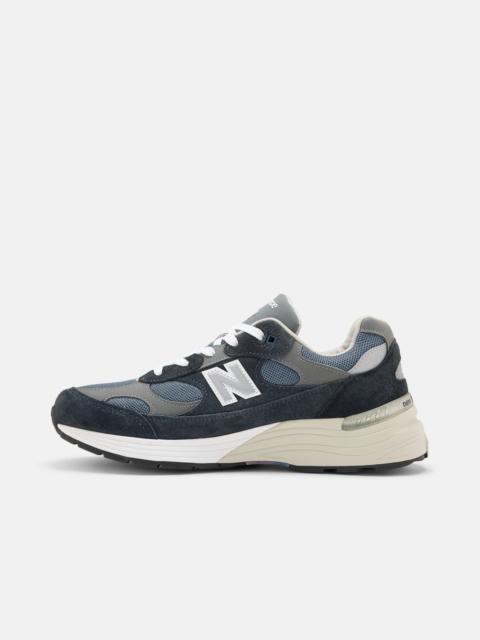 Made in USA 992 Sneaker in NB Navy/Grey/Silver Metalic