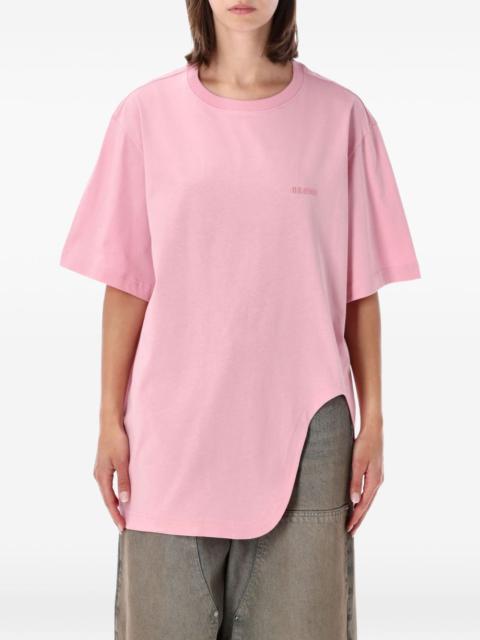 THE ATTICO asymmetric-hem logo-embroidered T-shirt