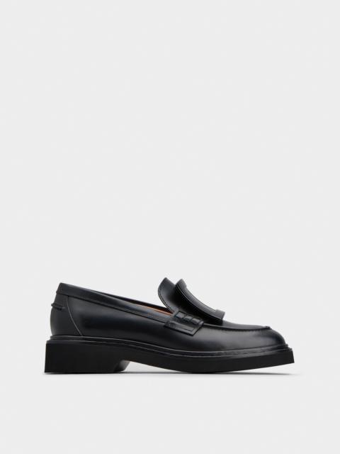 Roger Vivier Viv' Rangers Metal Buckle Loafers in Leather