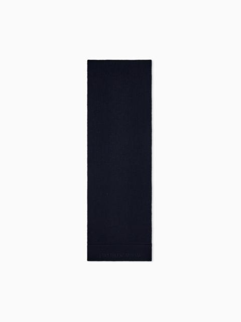 EMPORIO ARMANI RIBBED VIRGIN WOOL SCARF WITH AN EMBOSSED LOGO
