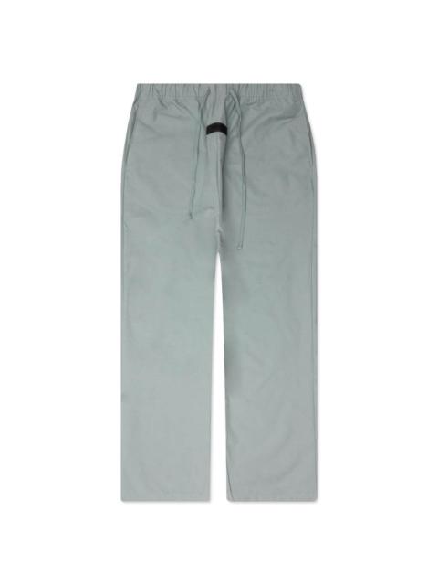 ESSENTIALS WOMEN'S RELAXED TROUSER - SYCAMORE