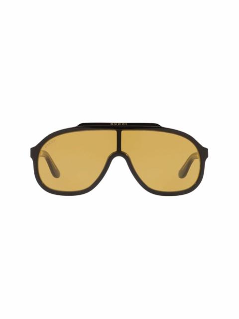 aviator-frame sunglasses