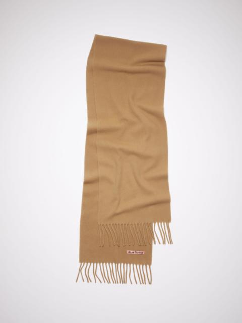 Fringe wool scarf - skinny - Dark camel