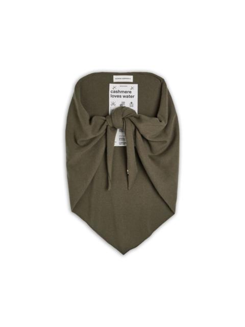 extreme cashmere N°150 Witch triangle scarf
