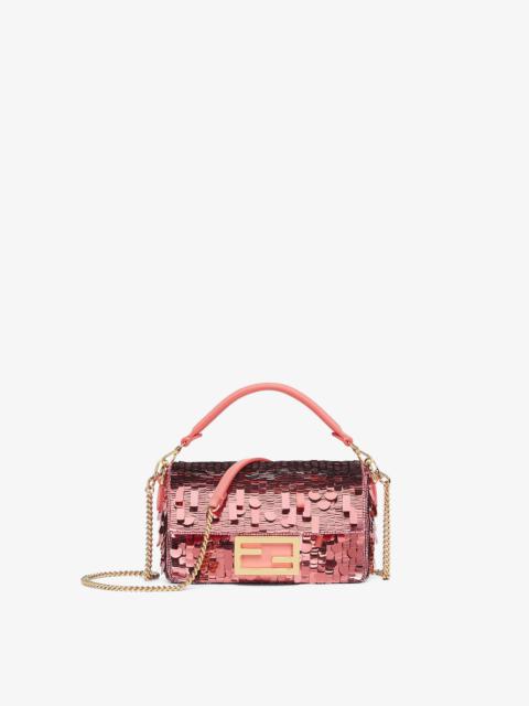 FENDI Baguette Mini