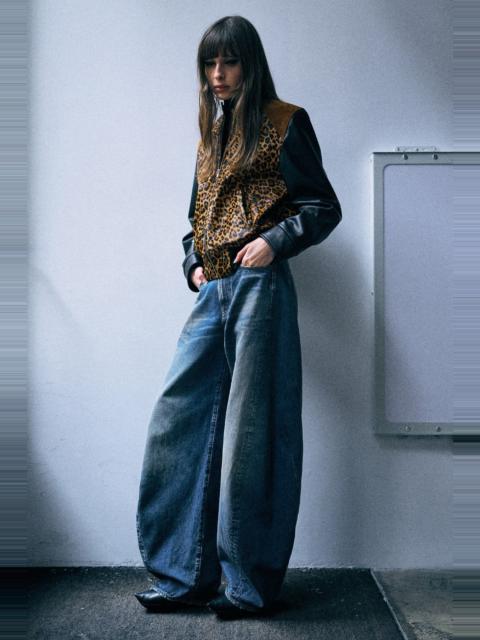 R13 Janine Jean