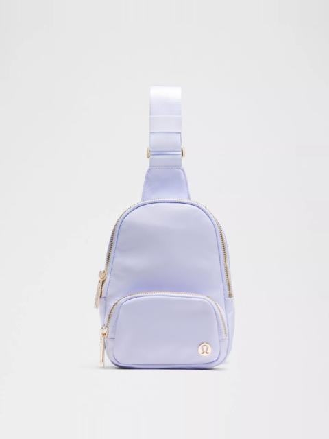 lululemon Everywhere Sling Bag Small 2L