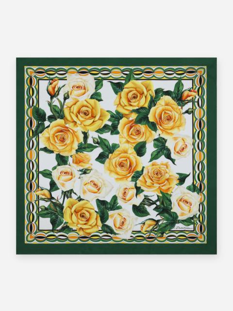 Twill scarf with yellow rose print (70 x 70)