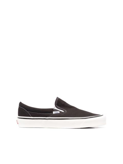 UA slip-on canvas sneakers