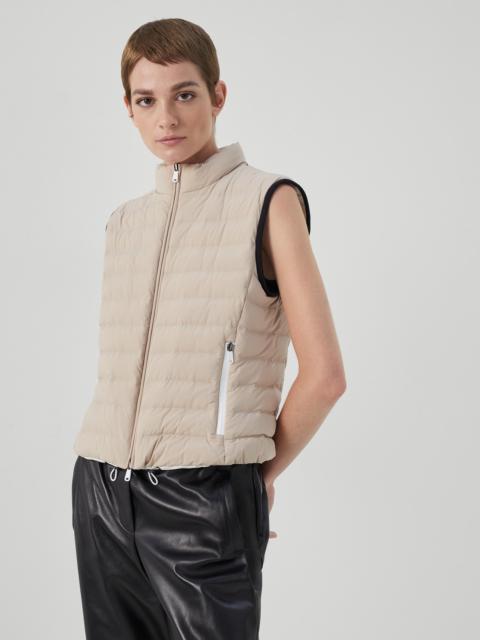 Bonded nylon down vest with monili