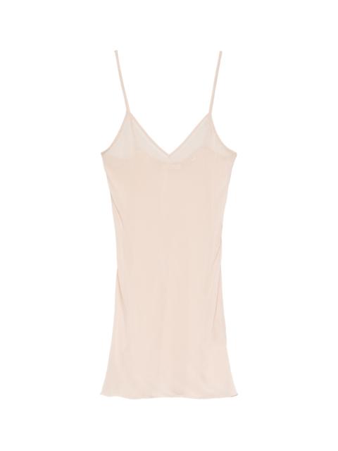 DÔEN SHORT DEEP V-NECK SLIP