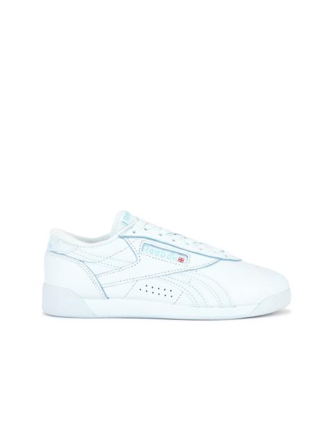 Reebok Freestyle Low Sneaker