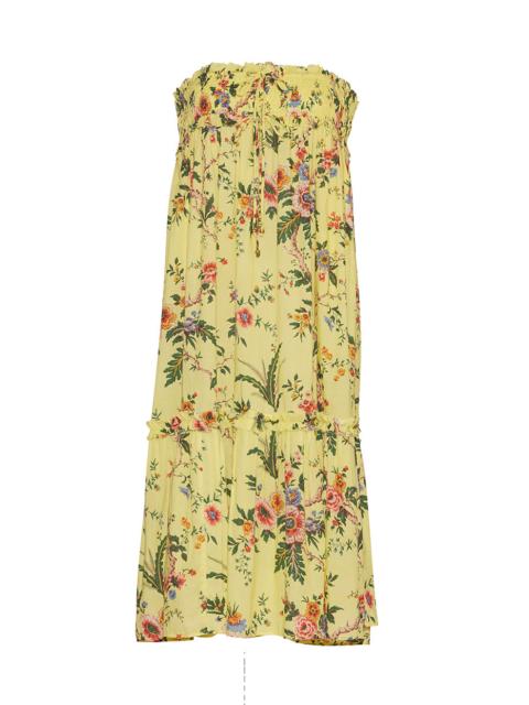 Cara Cara Cece Skirt
A New Take On Our Favorite Elastic Waist Skirt Featuring Smock Detail