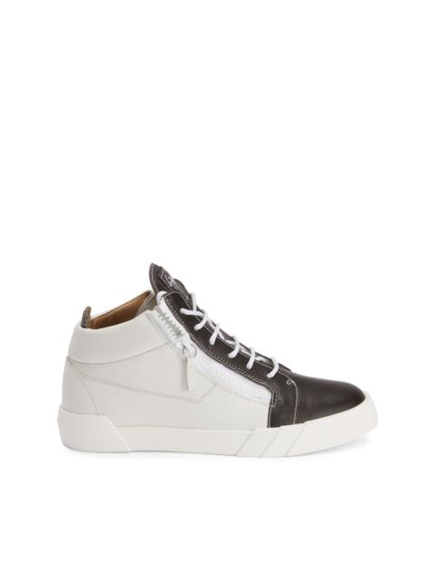Frankie colour-block leather sneakers