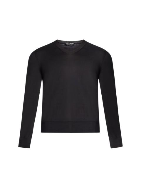 V-neck cotton jumper