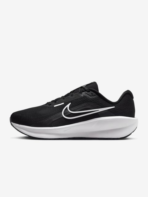 Nike Men's Downshifter 13 Road Running Shoes (Extra Wide)