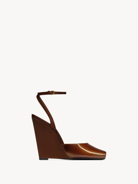 SAINT LAURENT LA SCANDALE WEDGES IN PATENT LEATHER