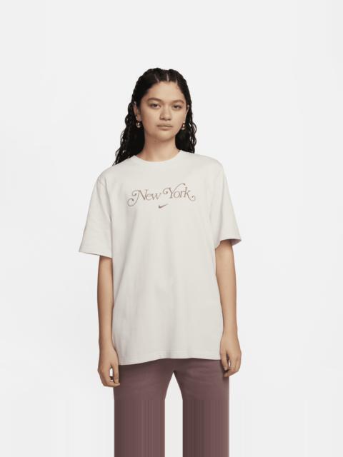 Nike Women's Nike Sportswear Essential T-Shirt