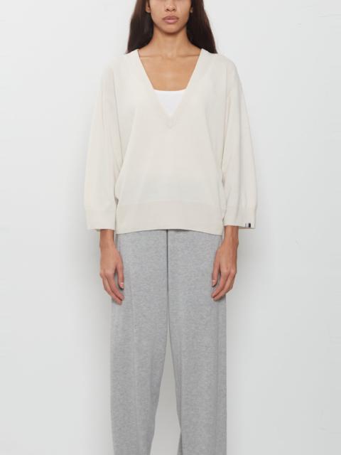 extreme cashmere n°491 Pearl V-Neck Sweater — Bone