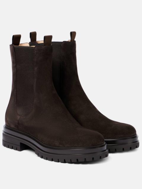 Gianvito Rossi Chester suede Chelsea boots