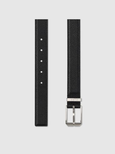 Belt with rectangular buckle