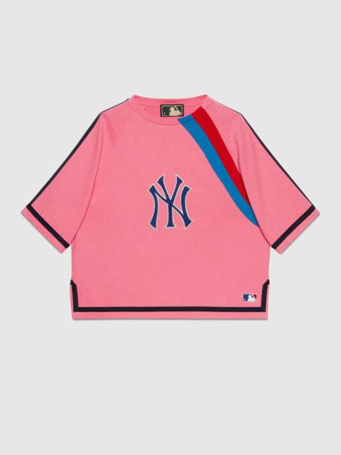 GUCCI Cotton T-shirt with Yankees™ patch