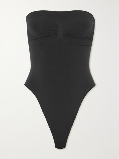 SKIMS Seamless Sculpt strapless thong bodysuit - Onyx Black