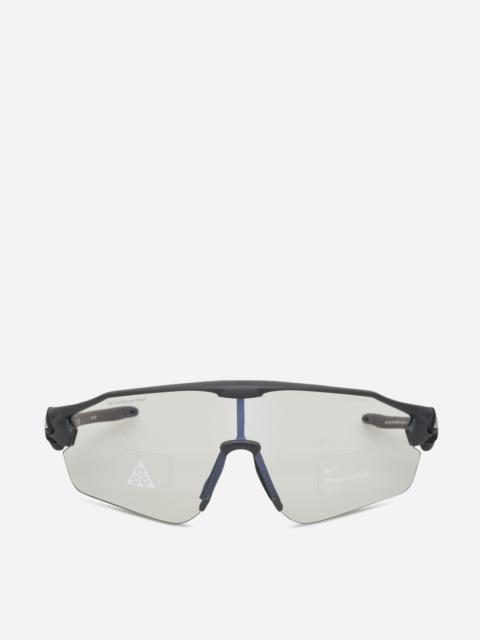 Nike ACG Vista Vert Photochromic Sunglasses Anthracite / Wolf Grey