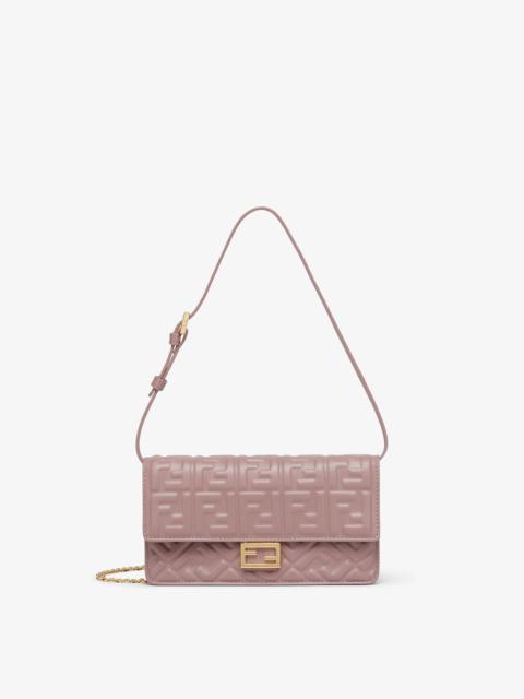 FENDI Wallet On Chain Baguette
