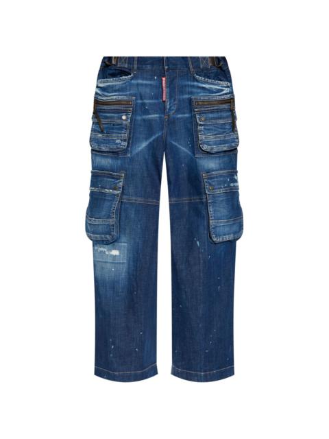 wide-leg cargo jeans