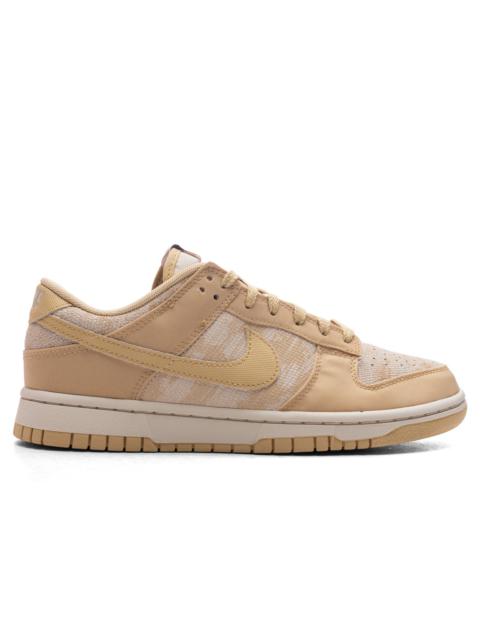 Nike WOMEN'S DUNK LOW - LIGHT OREWOOD BROWN/SESAME/UNIVERSITY RED